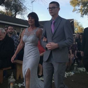 Meet your Posher, Debi